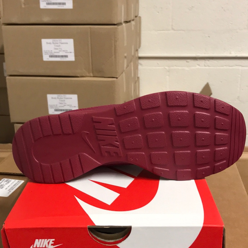 WOMNS NIKE TANJUN 917537-600 - Picture 6 of 6